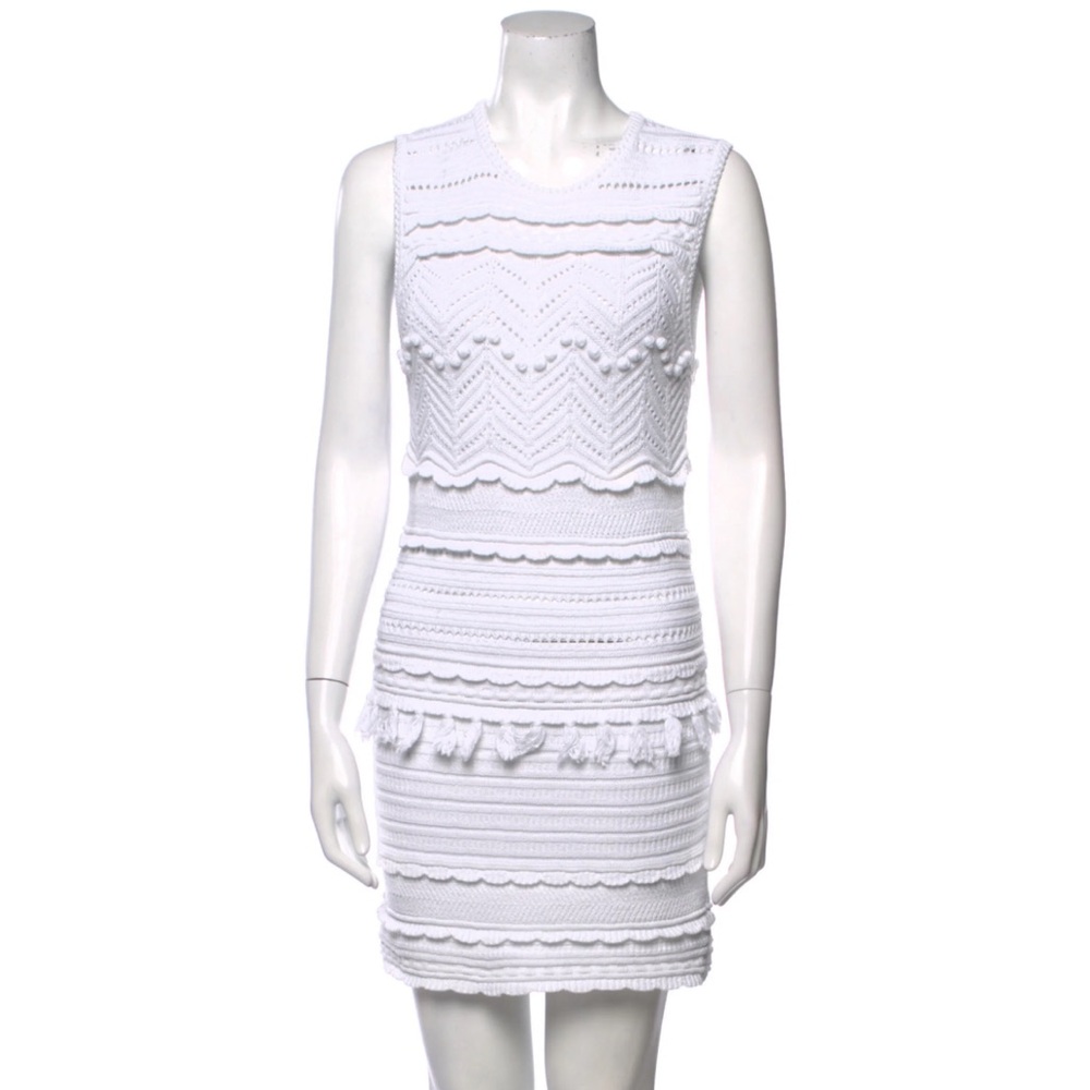 Étoile Isabel Marant White Shift Crochet Dress